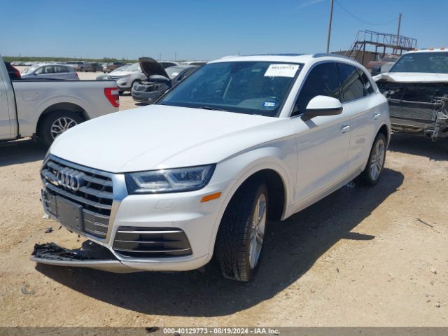 WA1BNAFY5J2011606 Audi Q5 2.0t Premium/2.0t Tech Premium