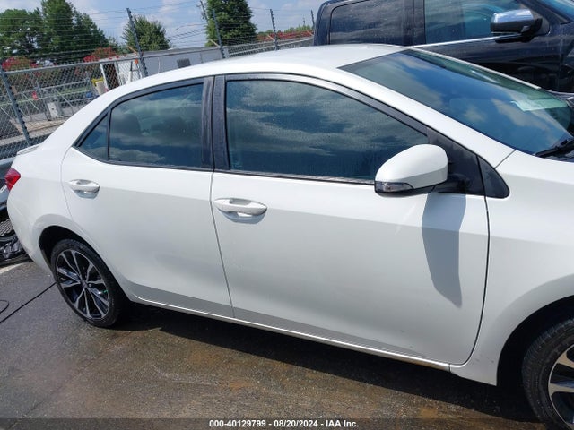 Toyota COROLLA SE 2019 5YFBURHE7KP939169 Image 14
