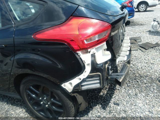 1FADP3K2XGL249045 Ford FOCUS SE