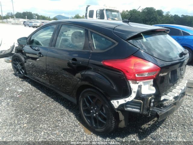 1FADP3K2XGL249045 Ford FOCUS SE