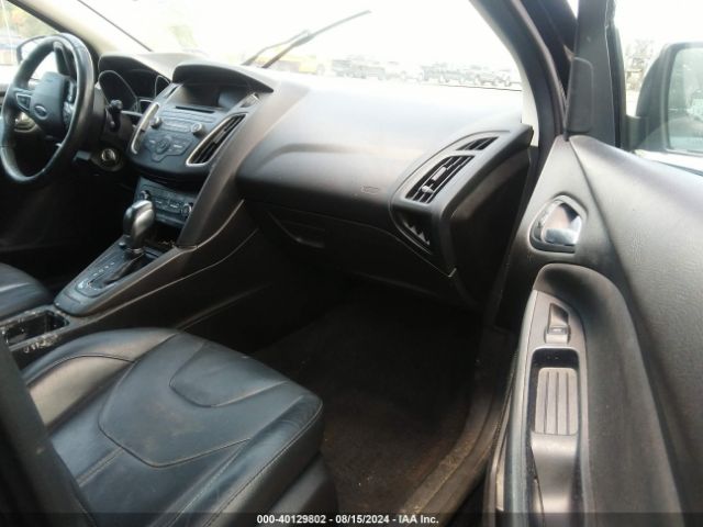 1FADP3K2XGL249045 Ford FOCUS SE
