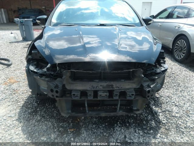 1FADP3K2XGL249045 Ford FOCUS SE