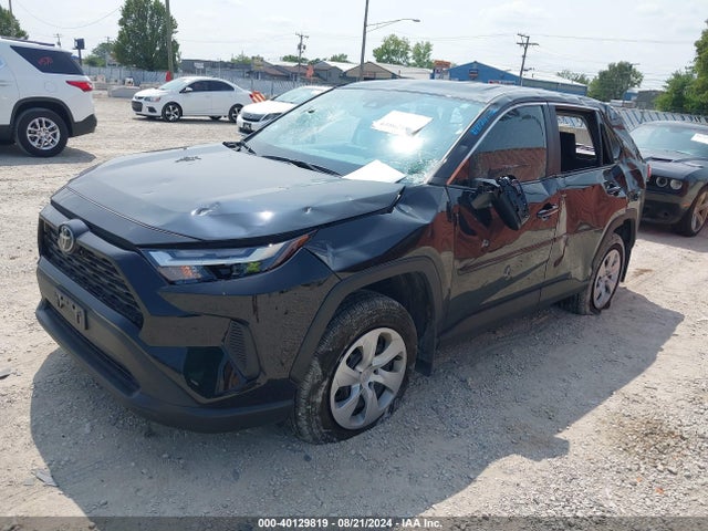 Toyota RAV4 LE 2023 2T3F1RFV8PW404815 Image 2