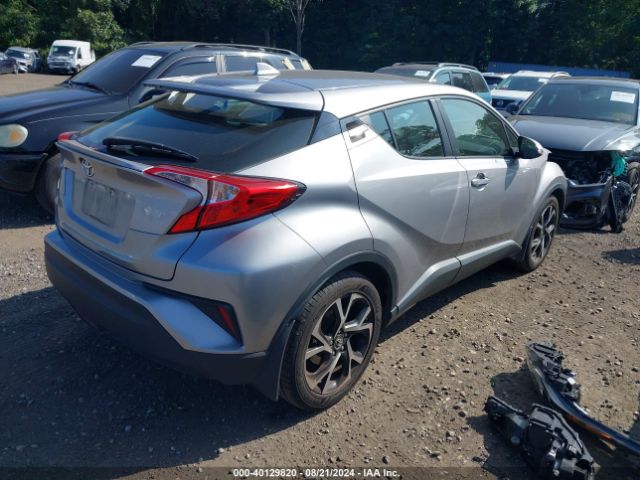 JTNKHMBX1J1002334 Toyota C-hr Xle Premium
