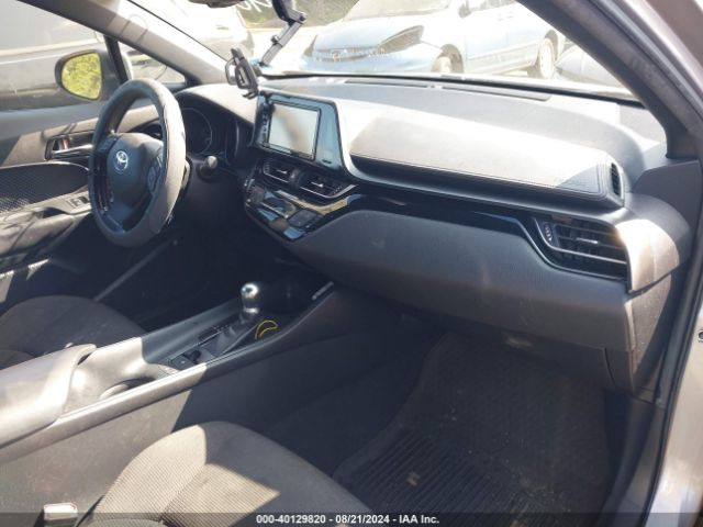 JTNKHMBX1J1002334 Toyota C-hr Xle Premium