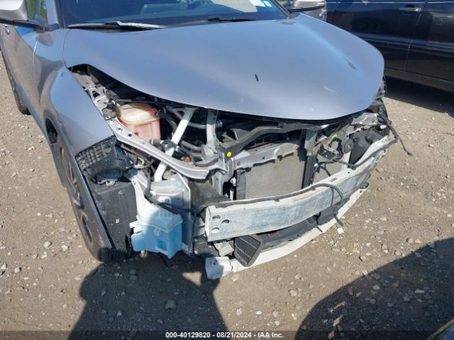 JTNKHMBX1J1002334 Toyota C-hr Xle Premium