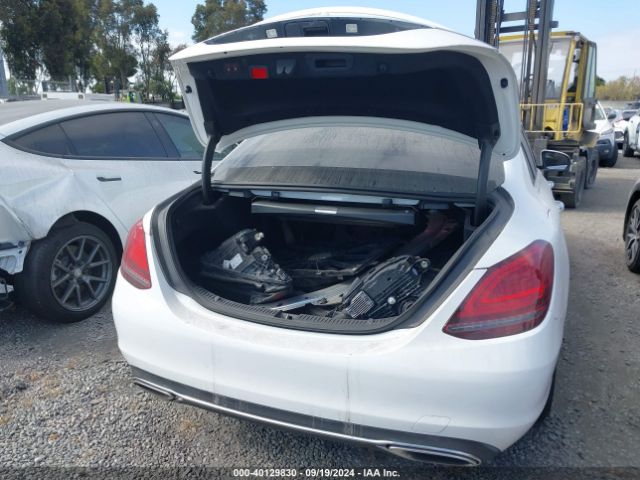 55SWF8DB3KU295259 Mercedes-Benz C 300