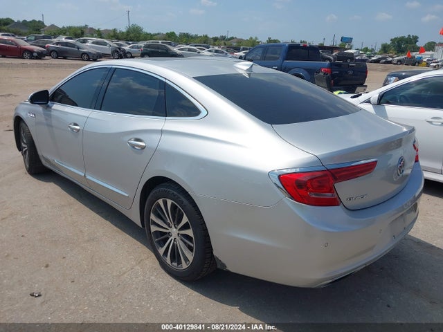1G4ZP5SS5JU131784 Buick Lacrosse Essence
