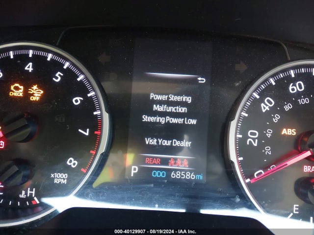 Toyota RAV4 LE 2019 2T3H1RFV6KW051640 Image 15