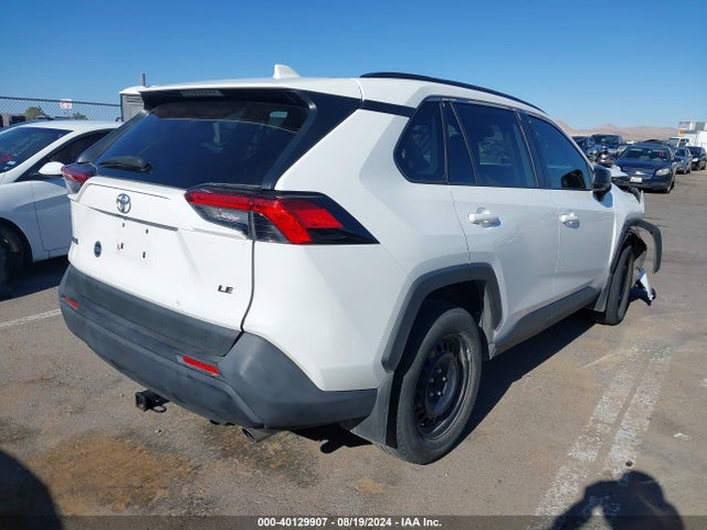 Toyota RAV4 LE 2019 2T3H1RFV6KW051640 Image 4