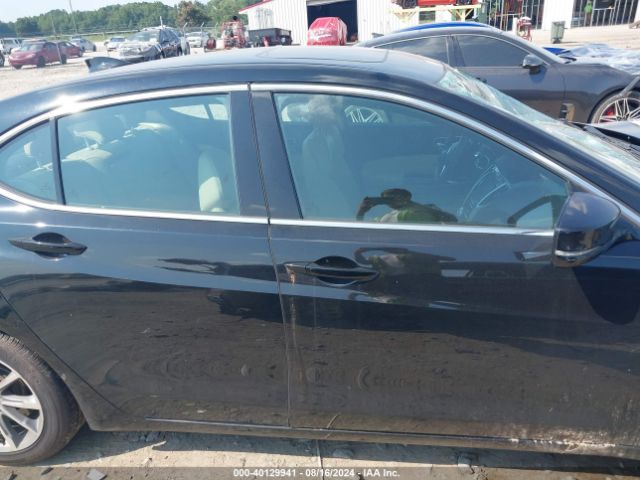 19UUB1F32JA009170 Acura TLX