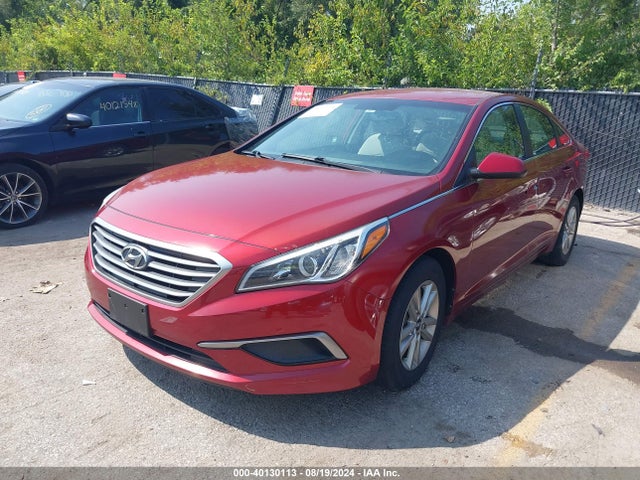 Hyundai SONATA SE 2016 5NPE24AF7GH313540 Image 2