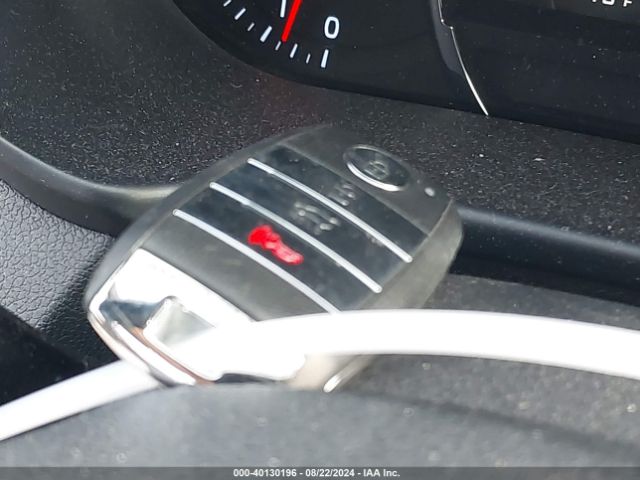 5XYPK4A53HG205473 KIA Sorento 3.3l Sxl
