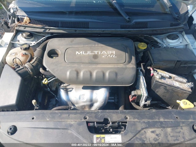 1C3CCCBB5FN566224 Chrysler 200 S