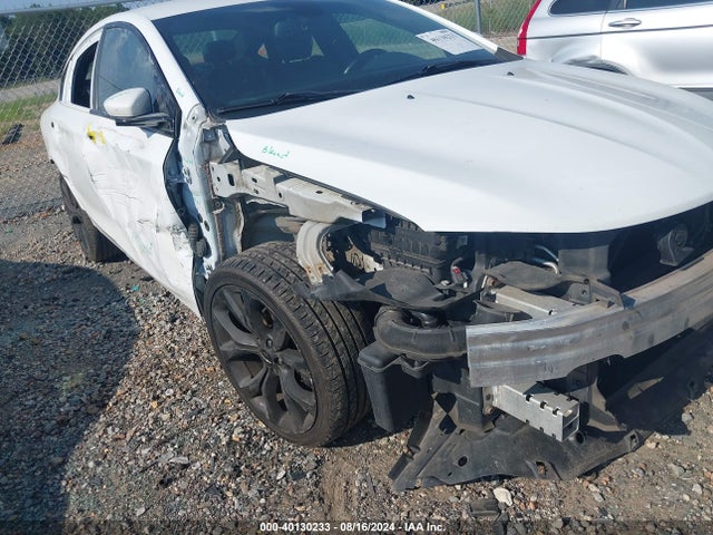 1C3CCCBB5FN566224 Chrysler 200 S