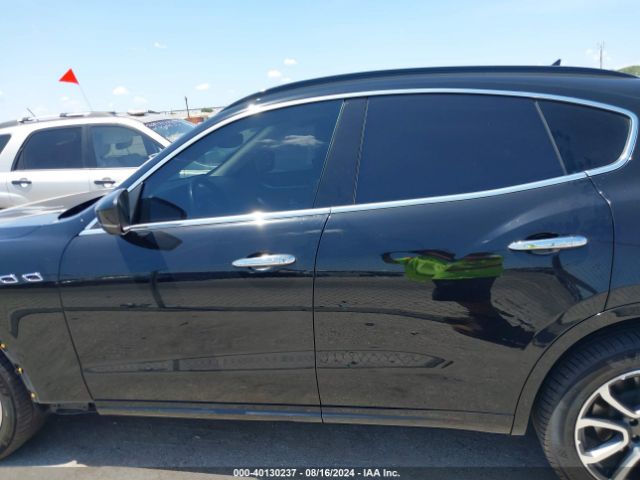 ZN661YUA9LX344882 Maserati LEVANTE S