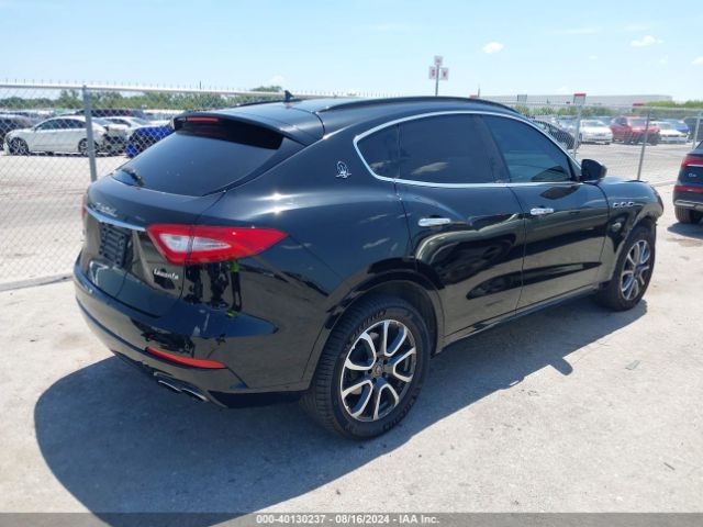 ZN661YUA9LX344882 Maserati LEVANTE S