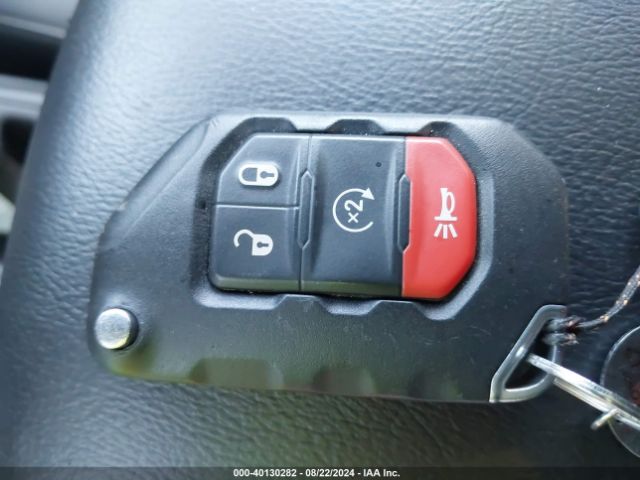1C4HJXEG4KW611549 Jeep Wrangler Unlimited Sahara
