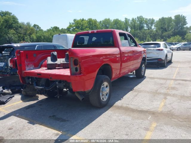 3C6UR5DL9NG436526 RAM 2500 Big Horn  4x4 6'4 Box