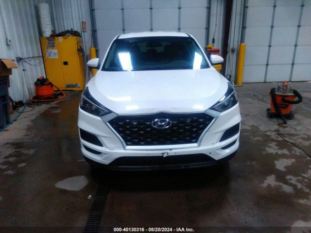 KM8J2CA48LU114094 Hyundai TUCSON SE