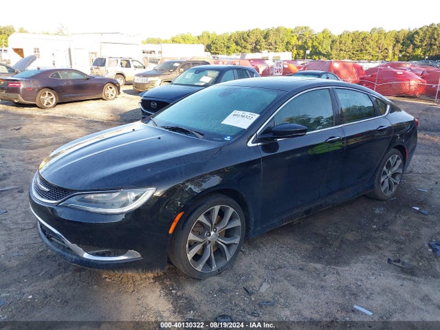 Chrysler 200 C 2015 1C3CCCCG4FN656006 Image 2