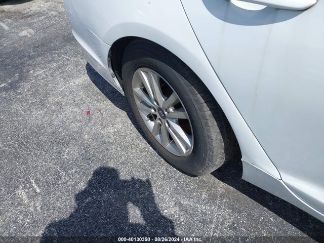 Hyundai SONATA SE 2016 5NPE24AF1GH279062 Image 15