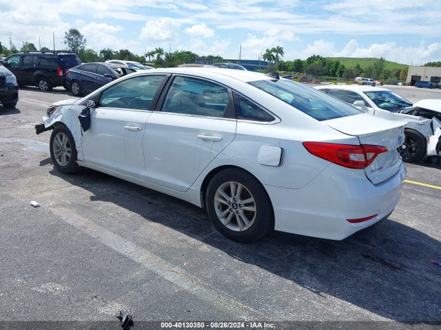 Hyundai SONATA SE 2016 5NPE24AF1GH279062 Image 3