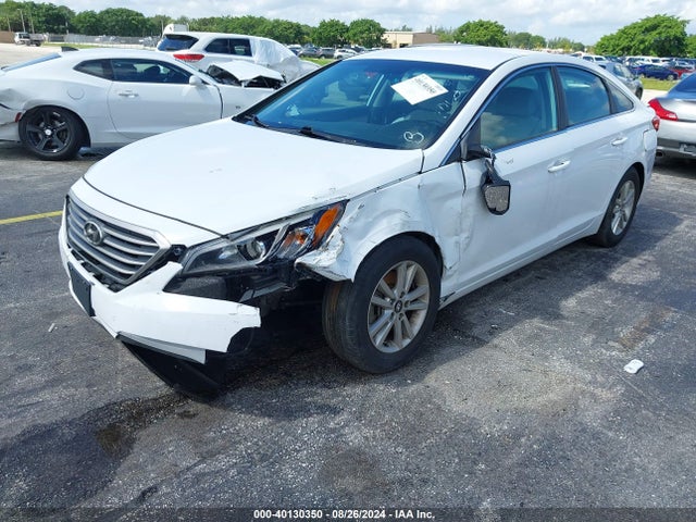 Hyundai SONATA SE 2016 5NPE24AF1GH279062 Image 6