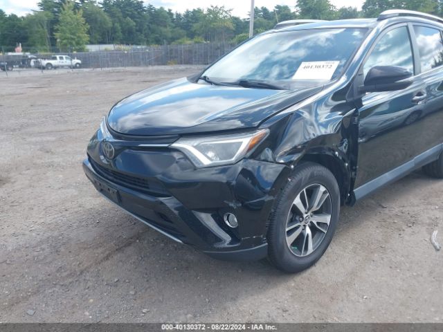 2T3RFREV0JW704792 Toyota Rav4 Xle