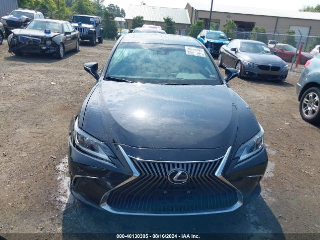58AD11D10MU008187 Lexus ES 250