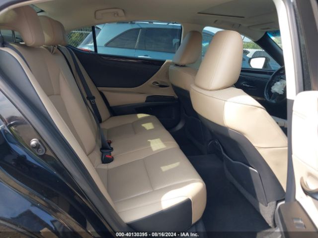 58AD11D10MU008187 Lexus ES 250