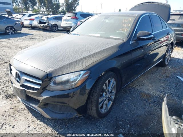 55SWF4JB3FU068981 Mercedes-Benz C 300 Luxury/sport