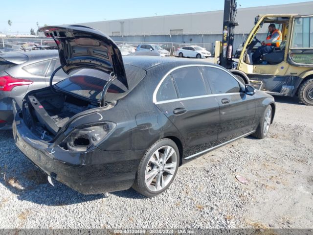 55SWF4JB3FU068981 Mercedes-Benz C 300 Luxury/sport