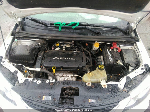 Chevrolet Sonic Lt Auto 2018 1G1JG6SH9J4106584 Image 10