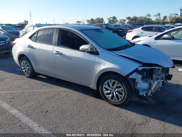 Toyota COROLLA LE 2018 2T1BURHE1JC088002 Image 14