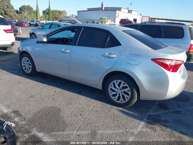 Toyota COROLLA LE 2018 2T1BURHE1JC088002 Image 15