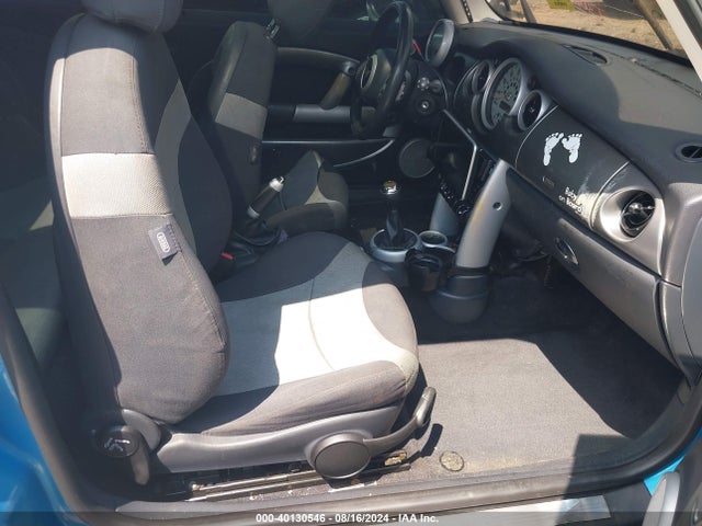 2002 MINI COOPER S WMWRE33412TD52577 Photo 4