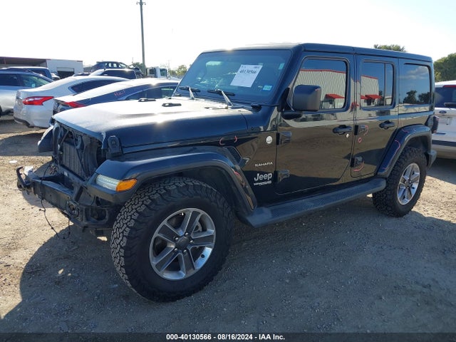 1C4HJXEN8JW221681 Jeep Wrangler Unlimited Sahara 4x4