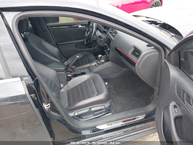 3VW4T7AJ1HM204711 Volkswagen JETTA GLI