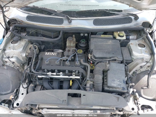 2004 MINI COOPER WMWRC33434TJ52984 Photo 9