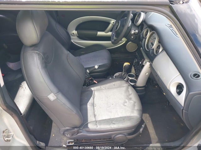 2004 MINI COOPER WMWRC33434TJ52984 Photo 4