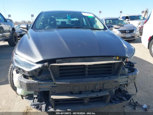 3FA6P0PU8JR246123 Ford Fusion Energi Se Luxury