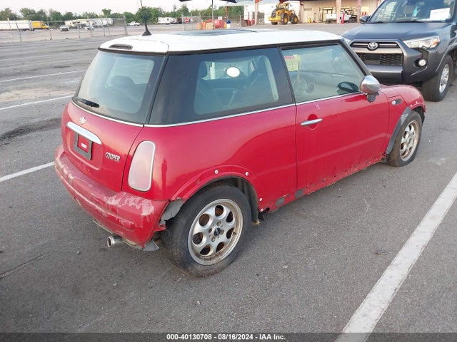 2004 MINI COOPER WMWRC33474TJ60389 Photo 3