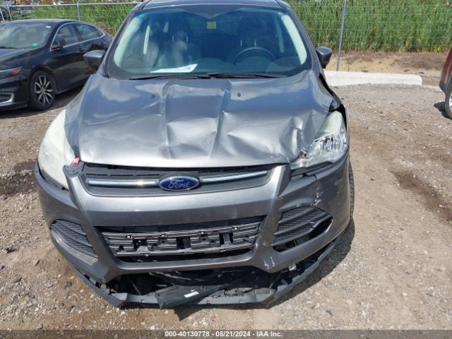 1FMCU0GX0EUD86564 Ford ESCAPE SE