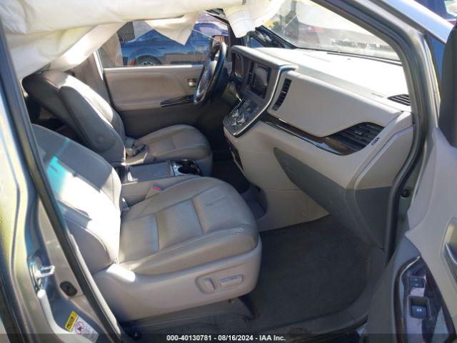 5TDYK3DC1FS530017 Toyota Sienna Xle Premium 8 Passenger