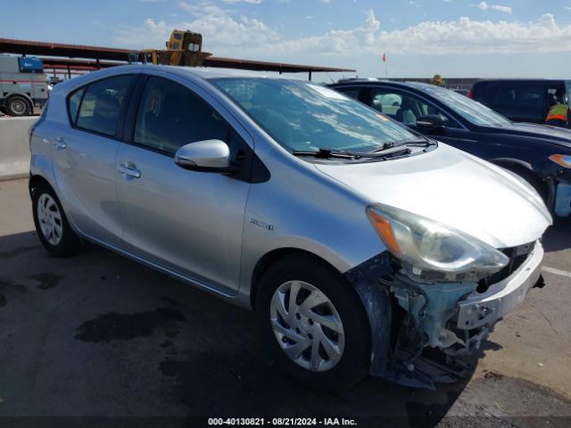 Toyota Prius C Three 2015 JTDKDTB35F1110017 Image 1
