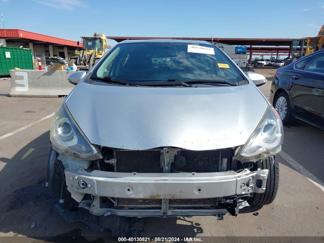 Toyota Prius C Three 2015 JTDKDTB35F1110017 Image 13