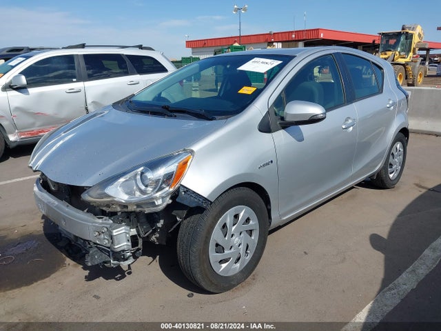 Toyota Prius C Three 2015 JTDKDTB35F1110017 Image 2