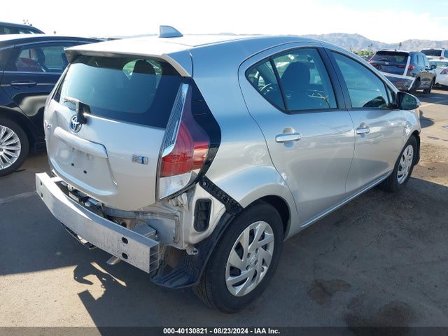 Toyota Prius C Three 2015 JTDKDTB35F1110017 Image 4
