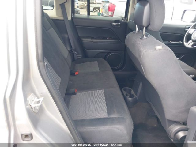 1C4NJPFB0FD297700 Jeep Patriot Latitude